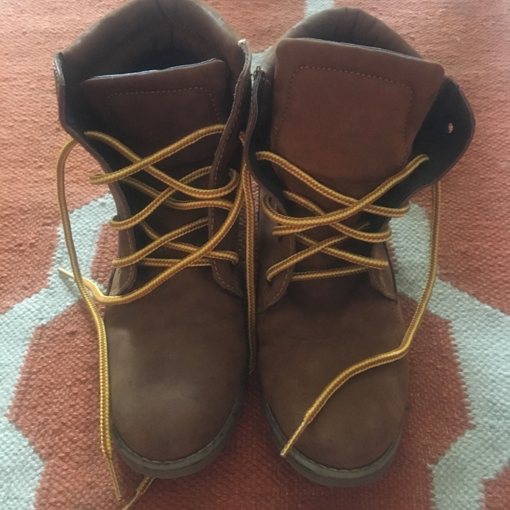 Steve Madden Boots